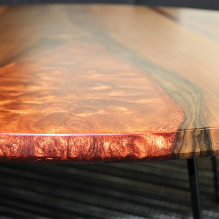 Table basse Sahara ronde résine epoxy cuivre